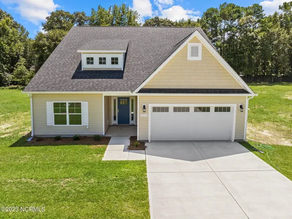 102 Red Maple Lane, New Bern, NC 28562