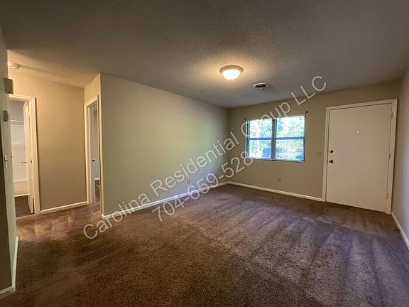 3rd image of 201 Arthur Dr #I