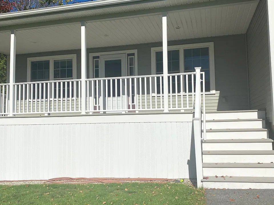 10 Hadiaris Ln #102