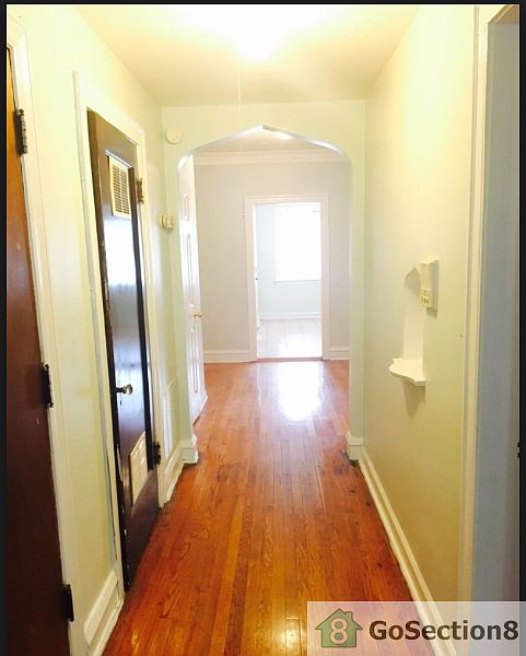 2nd image of 8201 S Kingston Ave