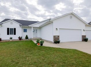 502 Circleview Dr, Atkins, IA 52206
