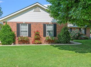 905 Evansville Ave, Waterloo, IL 62298