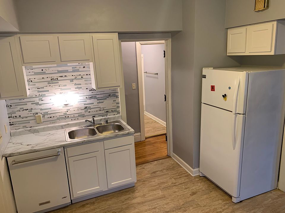 1st image of 454 W Doty St #3418038