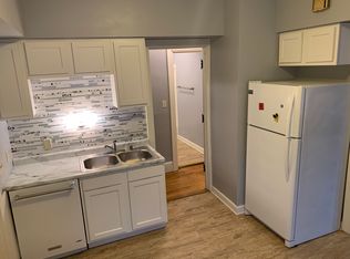 454 W Doty St #3418038, Madison, WI 53703