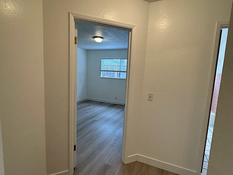 318 Gault St #6 — Photo 17