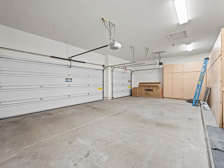 11479 E Beck Ln — Photo 43