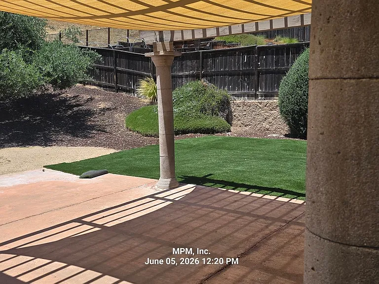 218 Red River Dr — Photo 8
