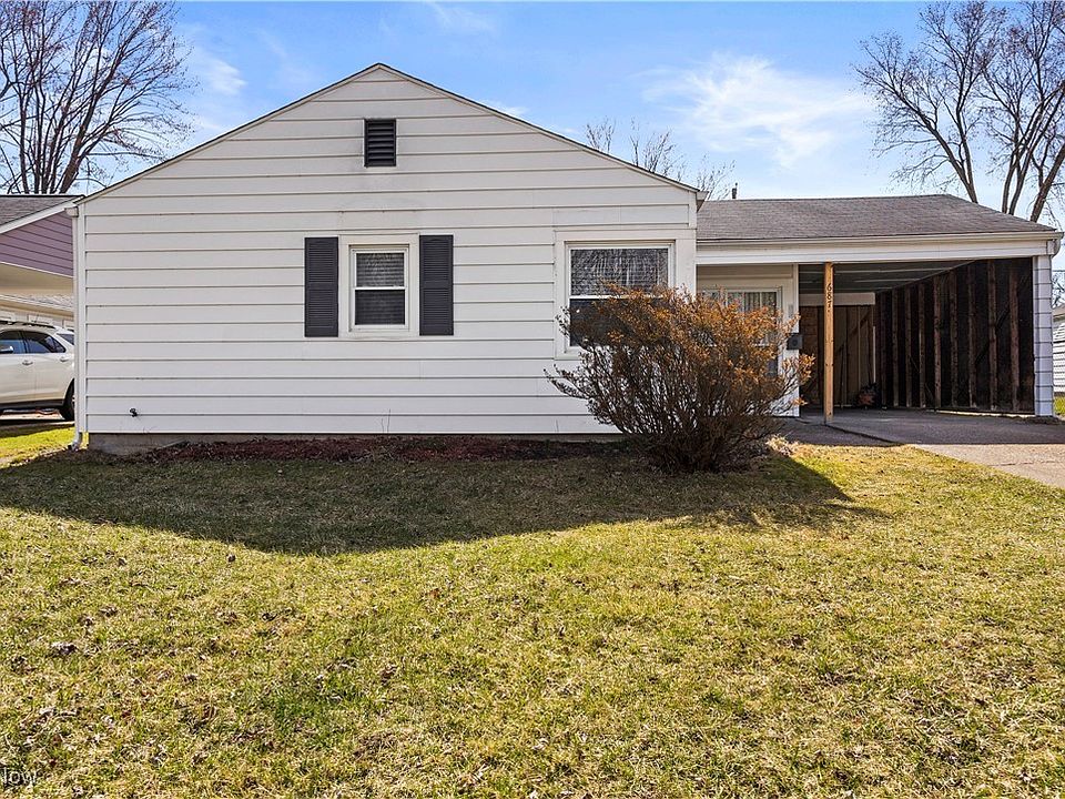 1st image of 687 Bell Ave