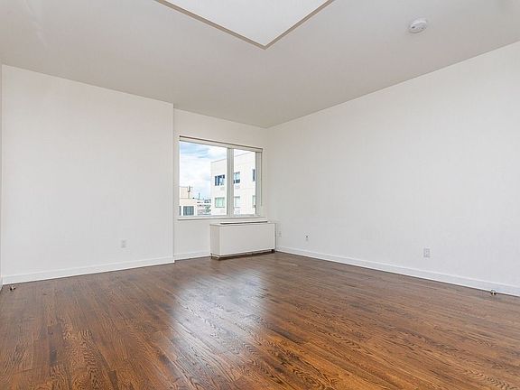 5th image of 1209 Dekalb Ave #206F