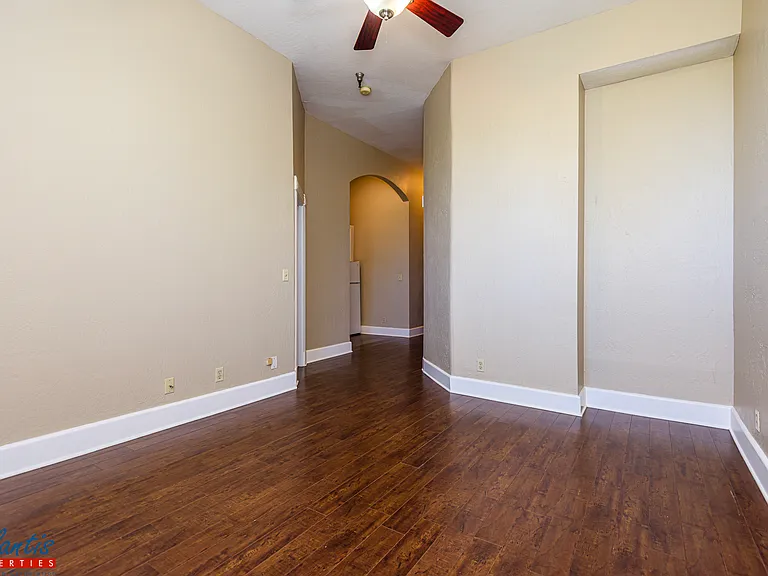 31 E Main St #201 — Photo 6