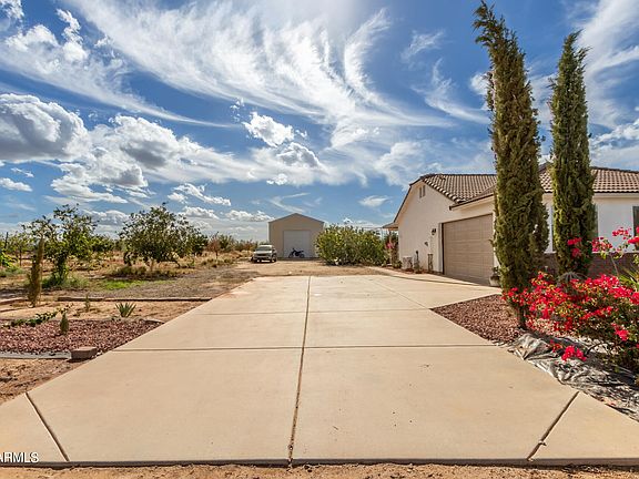 5th image of 24451 E KARENS Way