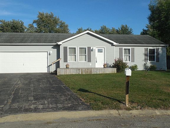 2nd image of 13967 Sycamore Dr