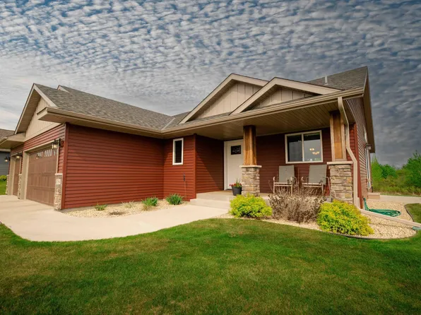 3084 Nottingham Rd S, Saint Cloud, MN 56301
