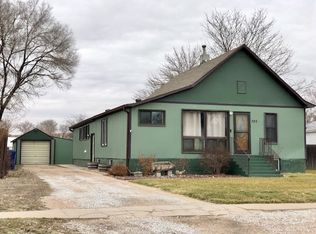 720 Elm St, Sutherland, NE 69165