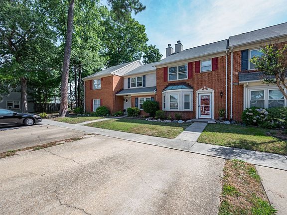4th image of 117 Kingsbridge Ln