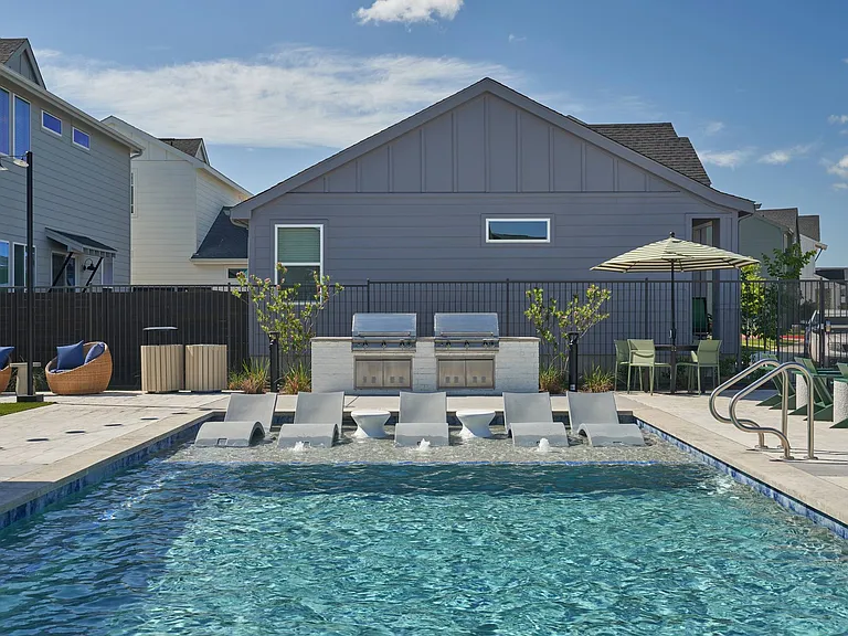 YardHomes Hero Way — Photo 10