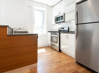 15 Kingsland Ave #1A, Brooklyn, NY 11211