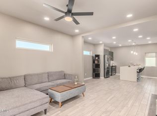 2727 E Thomas Rd #16, Phoenix, AZ 85016