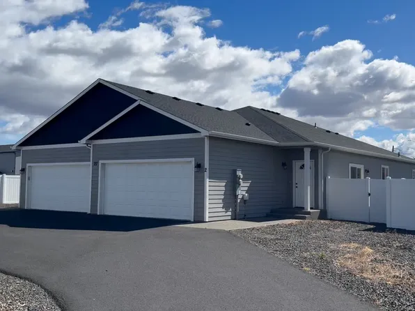 717 N 29th Ave APT 2, Yakima, WA 98902