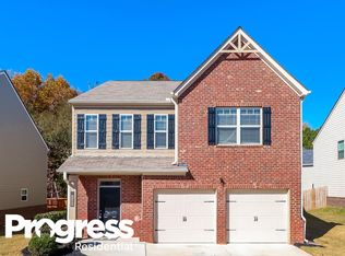 1069 Lear Dr, Locust Grove, GA 30248