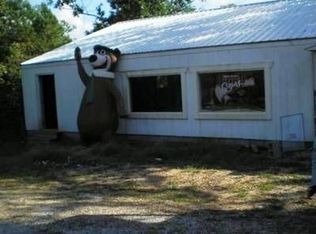 11 Commerce Dr, Eureka Springs, AR 72632