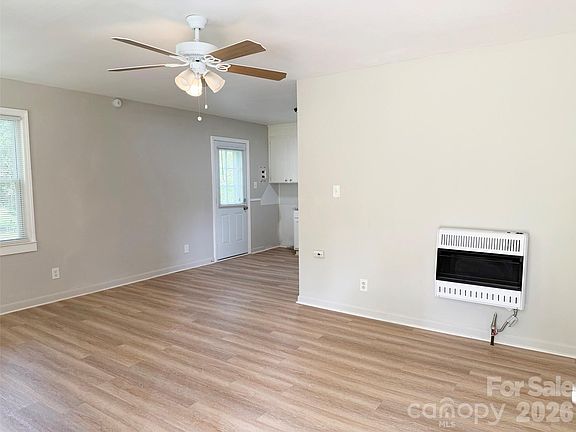 3rd image of 448 Byars St