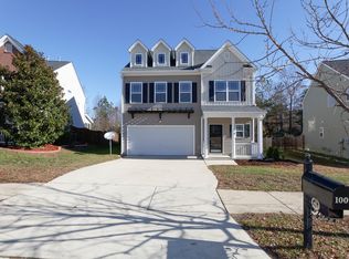 1009 Steelhorse Dr, Fuquay Varina, NC 27526