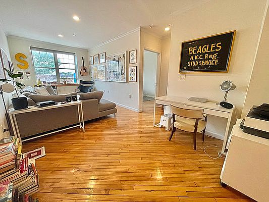 2nd image of 250 14th St APT 3A
