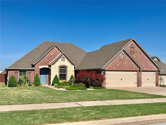 2nd image of 4506 SW Marble Cv