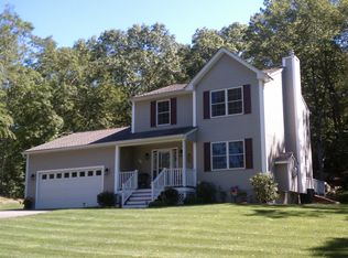 130 Great Brook Rd, Groton, CT 06340