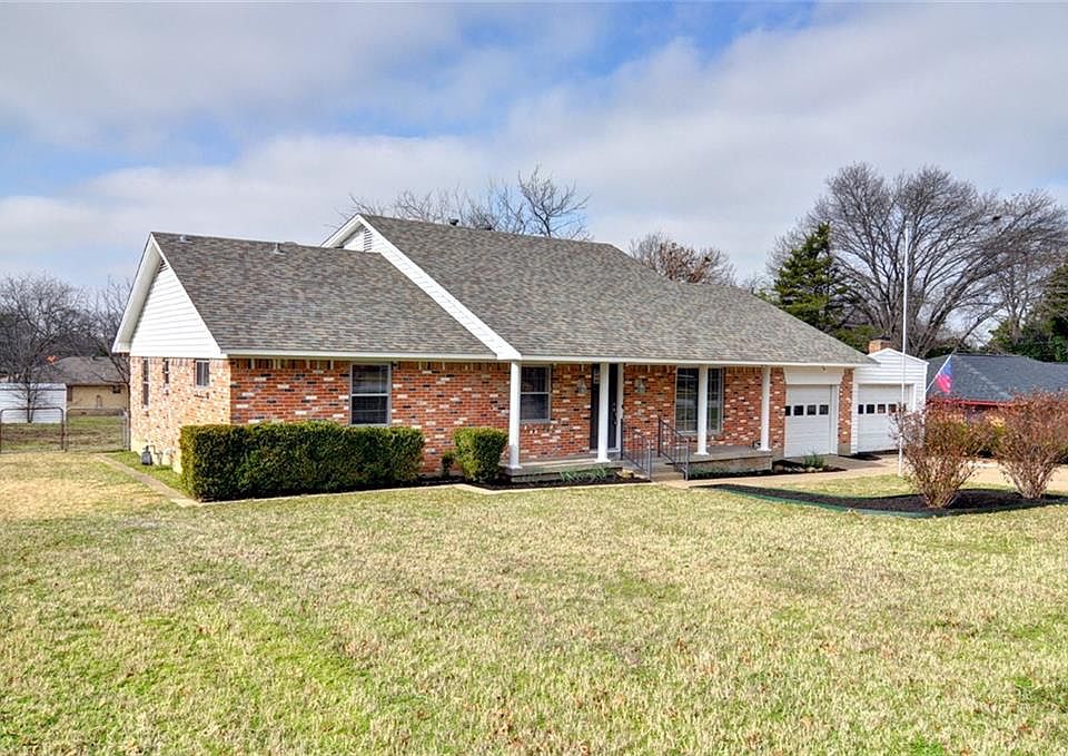1st image of 505 Ida Bess Dr