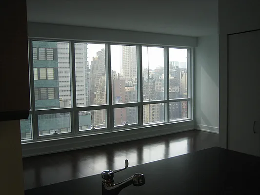 Rented by Vision Group | media 30