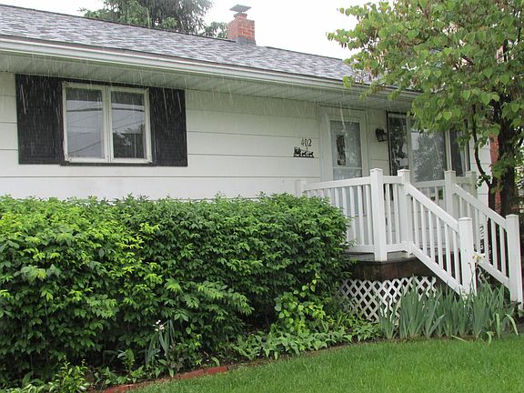 3rd image of 402 Garber St
