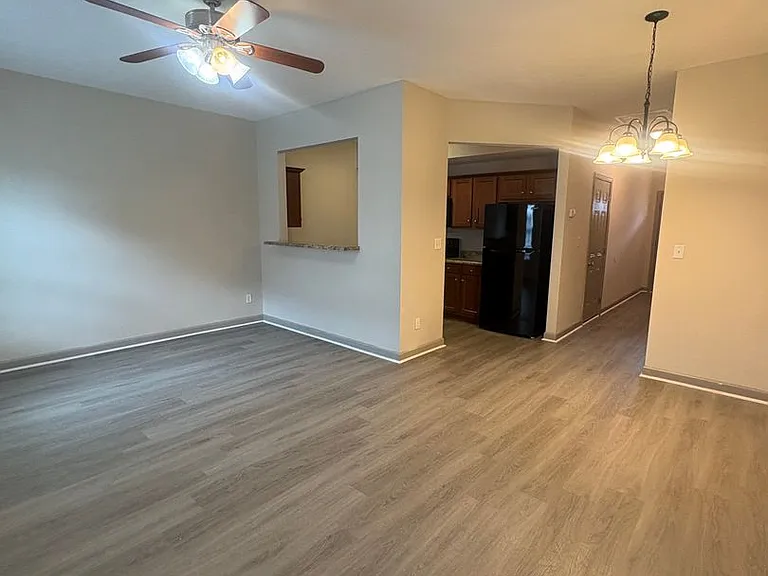 110 Audley Ct — Photo 51