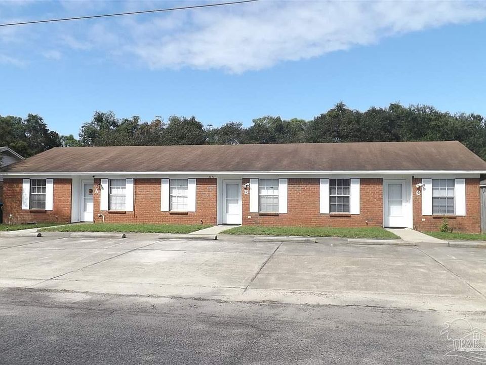 2nd image of 3373 Green Briar Cir