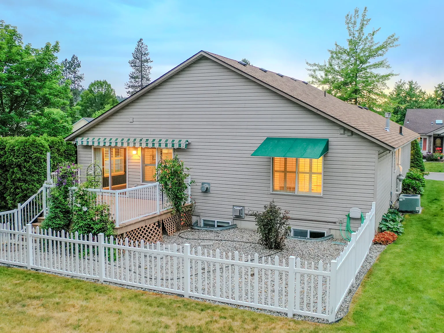 4 bed, 3137 sqft, $3,600 — Photo 3