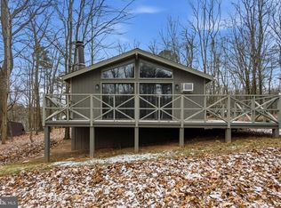 15 Oneida Trl, Hedgesville, WV