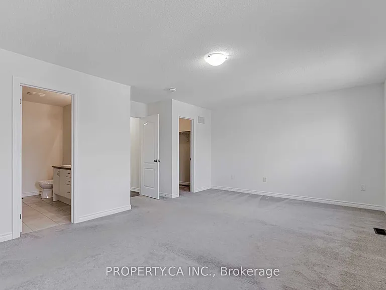 1277 Peelar Cres — Photo 16