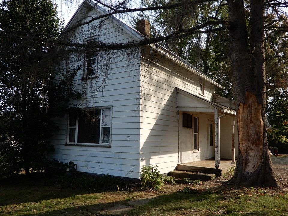 1st image of 710 Smith St