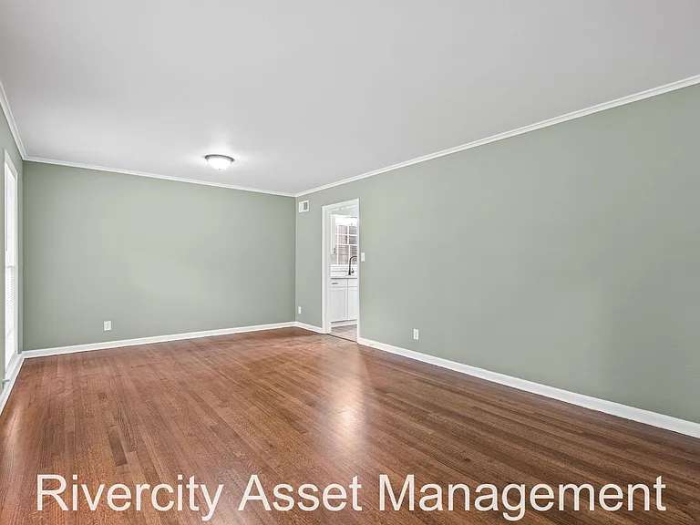 2533 Howard Rd — Photo 13
