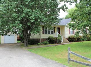109 Red Oak Cir, Dickson, TN 37055