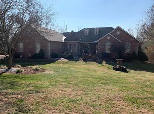 3329 Crystal Lake Dr, Festus, MO 63028