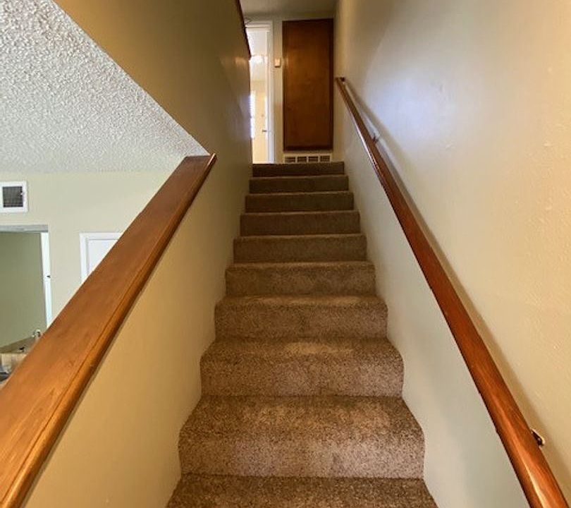 1st image of 1373 Oliver Ave APT C