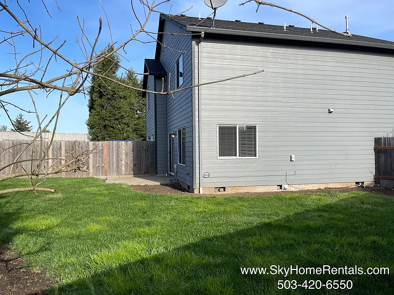 3534 Anchor Ct NE — Photo 13