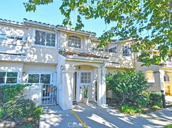 2093 Blackberry Cir, Oxnard, CA 93036