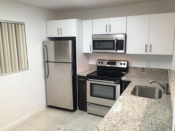 3rd image of 7701 Camino Real #A-216