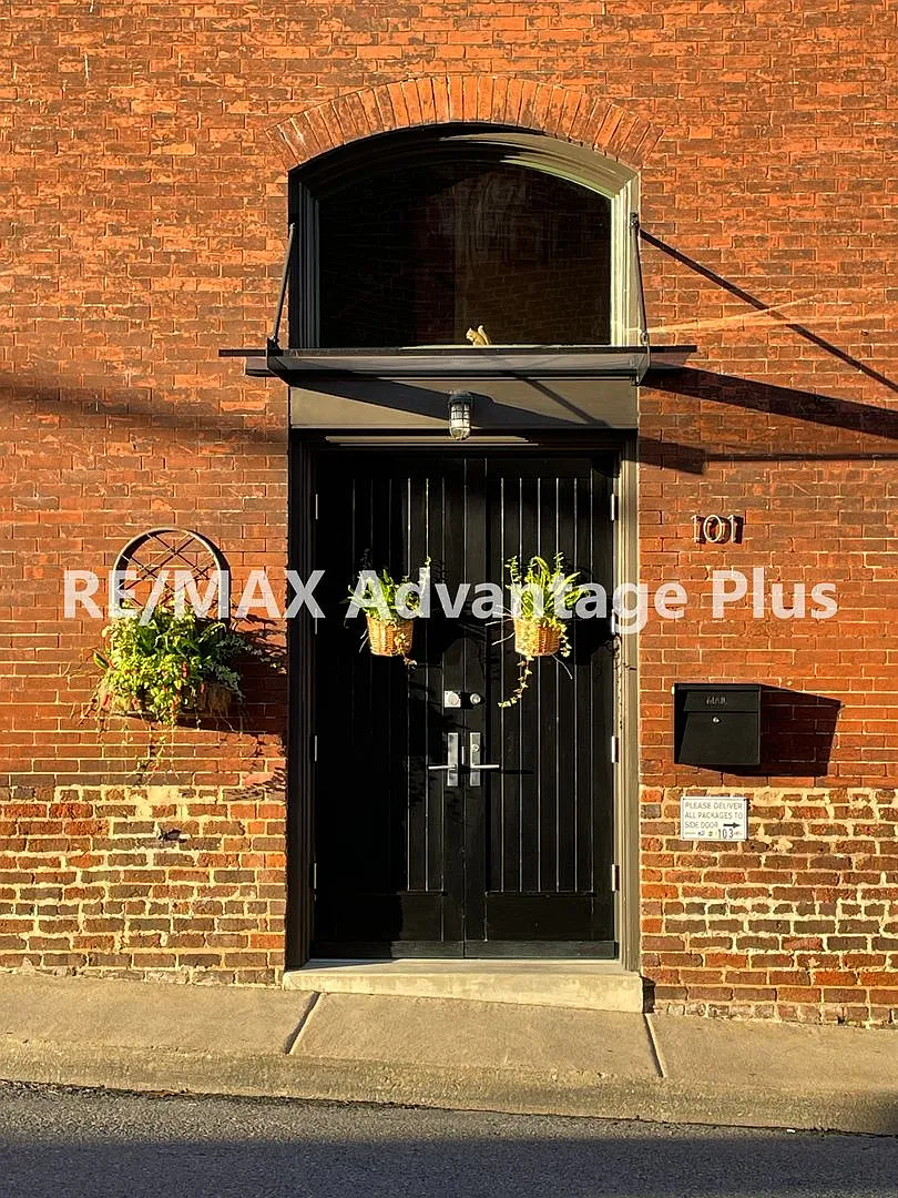 101 W. Second St. — Photo 1