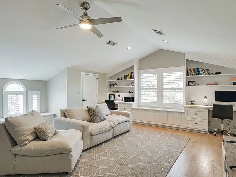 9324 Hidden Oak Dr — Photo 31