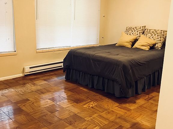 4th image of 1821 Harvard Ave APT 202