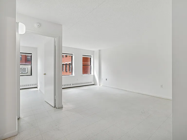146 Beach 24 St #309 — Photo 2
